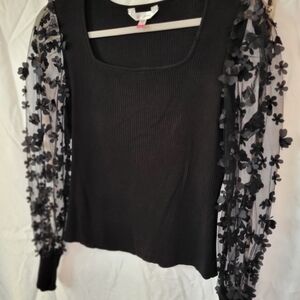 Elegant Black Floral Sleeve Top